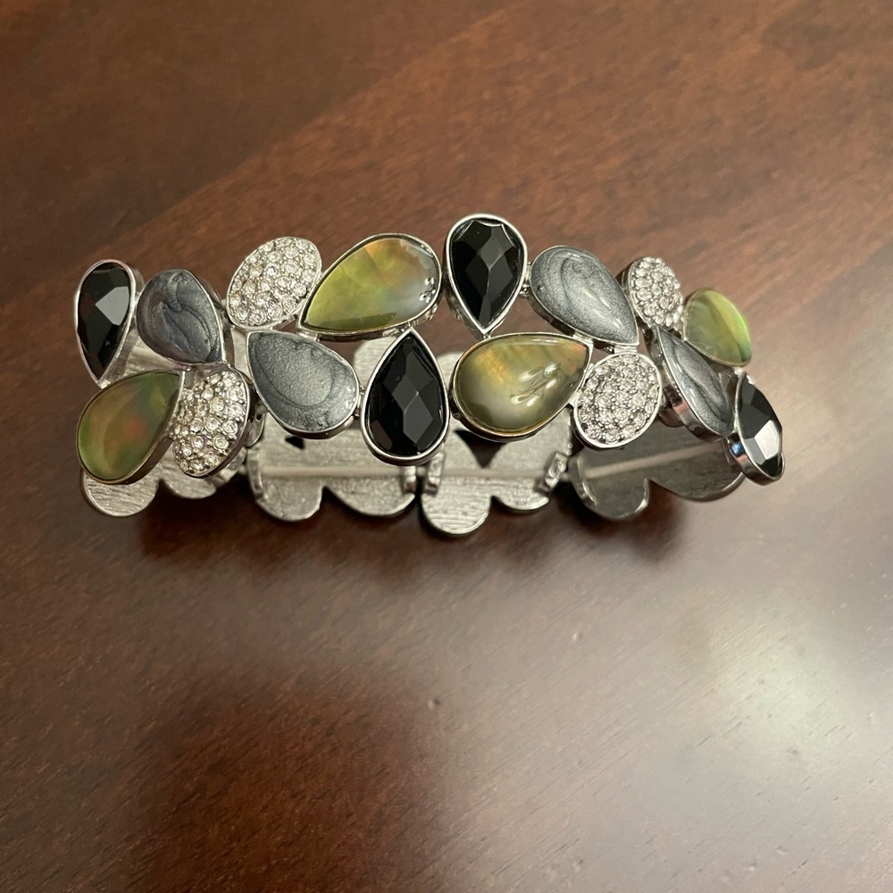 Lia Sophia- Edge of Night bracelet